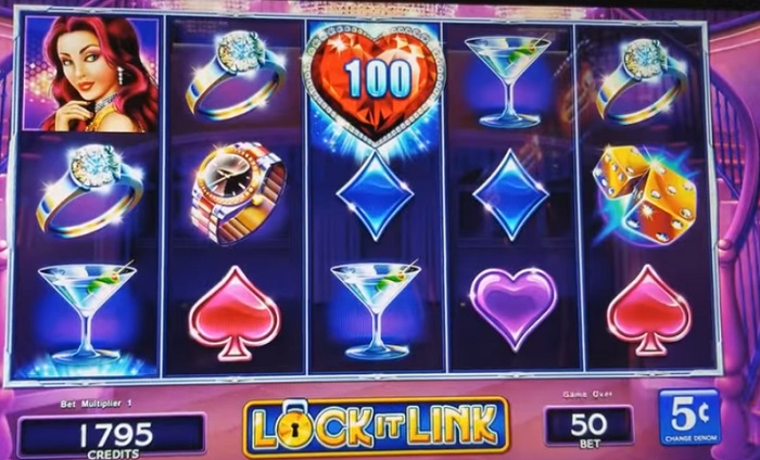 Locking hearts slot machine
