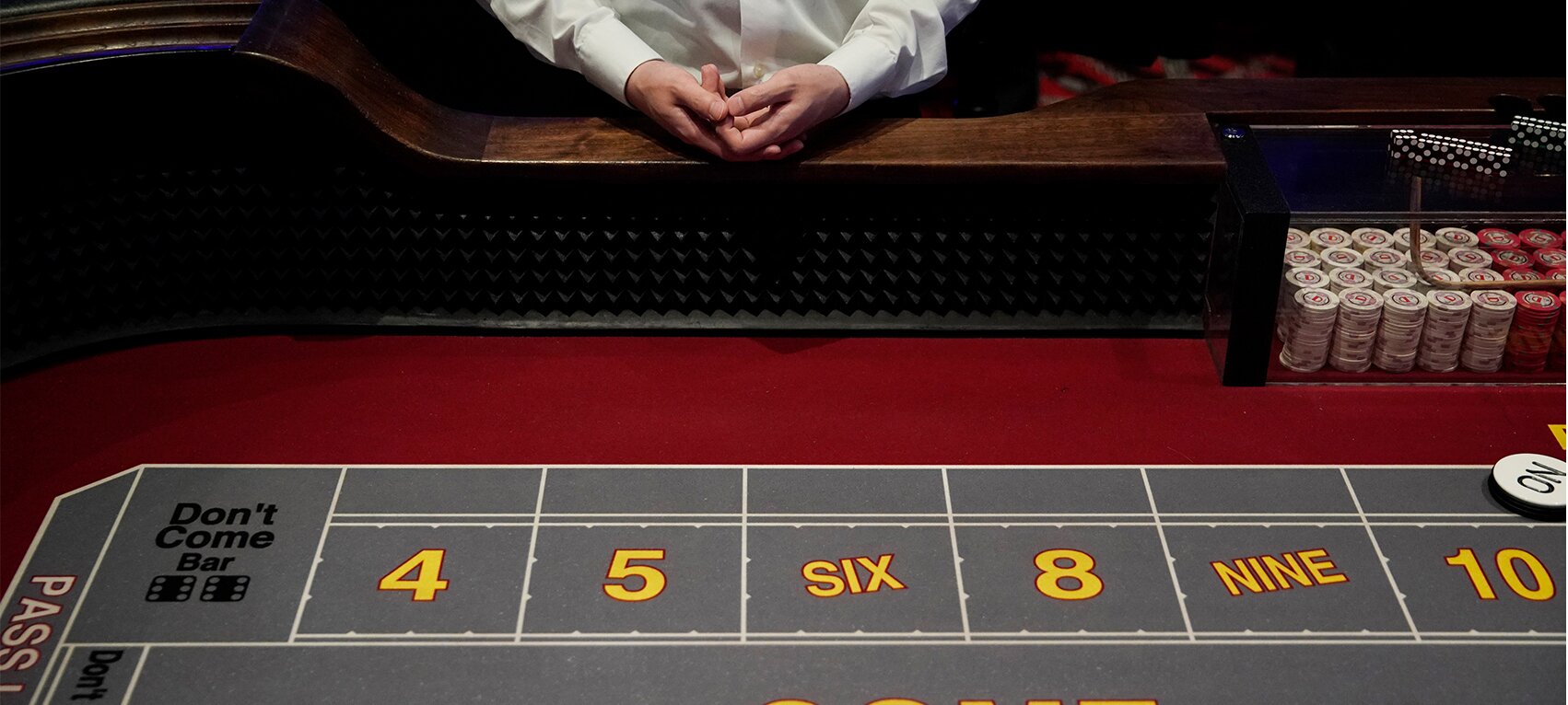 casino dealers tips